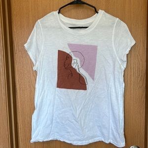 Graphic tee
